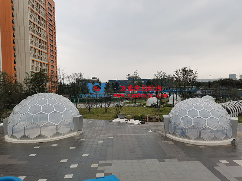 etfe膜結(jié)構(gòu)產(chǎn)品為何如此受歡迎？萬豪ETFE膜結(jié)構(gòu)公司為什么會(huì)得到大家的信賴？