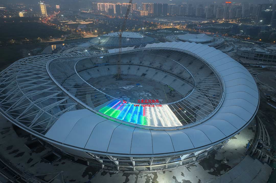 太湖之畔，華燈初上|無錫奧體中心施工加速