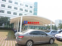 如何加固膜結構車棚？膜結構車棚增加穩(wěn)定性的方法有哪些？
