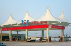 膜結(jié)構(gòu)加油站有什么優(yōu)點(diǎn)？為什么加油站頂棚優(yōu)先選擇膜結(jié)構(gòu)？