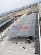 張拉膜結構工程施工需要注意哪些事項？如何提高張拉膜結構工程質量？